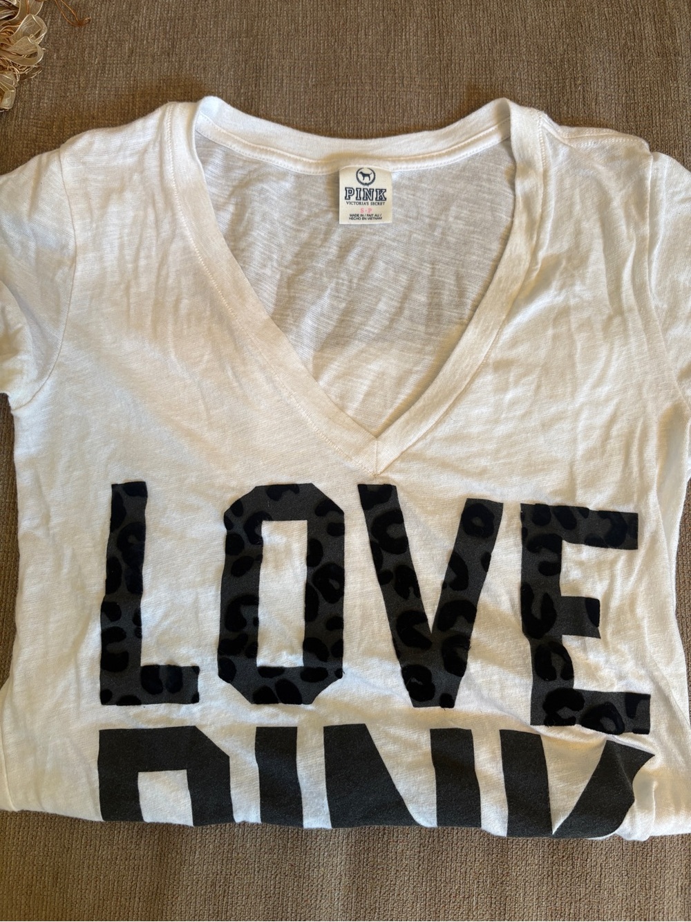 PINK Victoria's Secret White V-Neck 'LOVE’ Graphic Tee with Black Leopard Print
